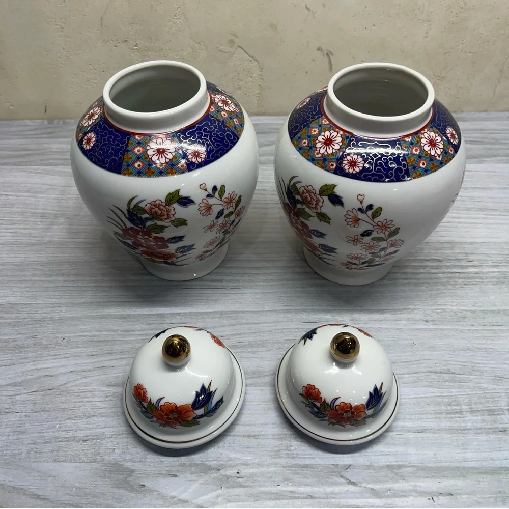 Old Imari Japan Porcelain Vintage Ginger Jar Set of 2 Blue Gold Floral Design